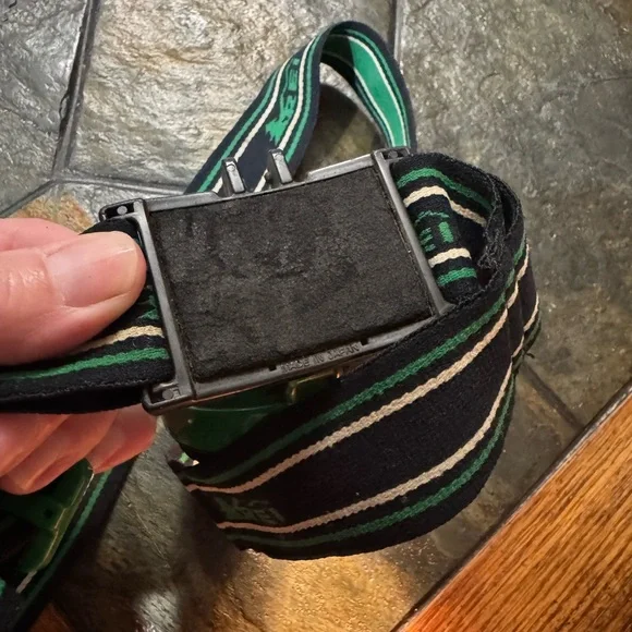 REI VTG Lamp For camping, hiking etc..batteries not included - Picture 5 of 8